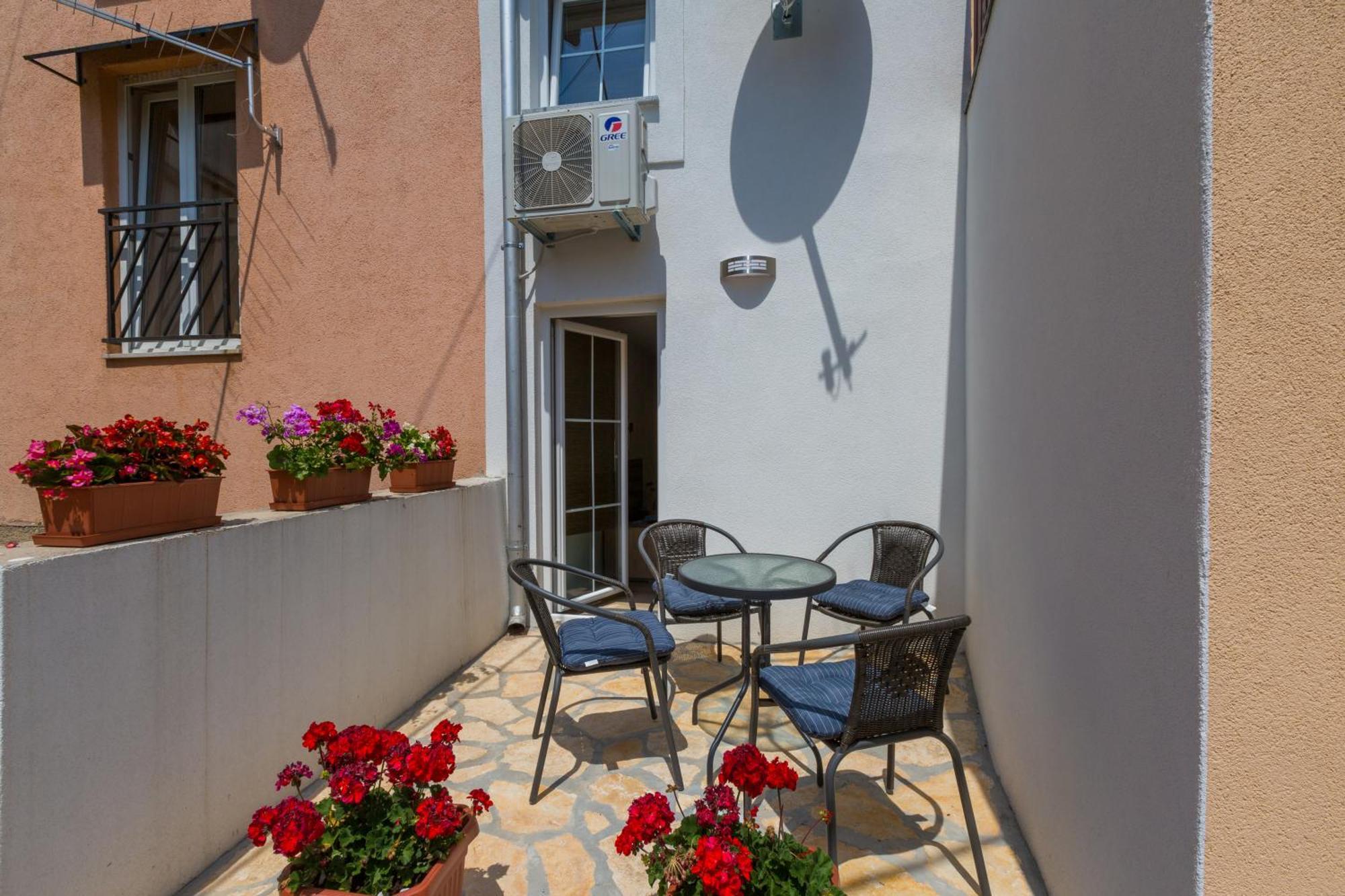 Nona Villa Crikvenica Kültér fotó